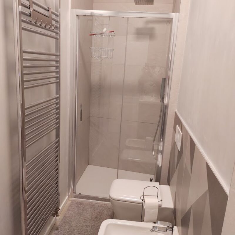 Two Bedroom Apartment Bathroom
